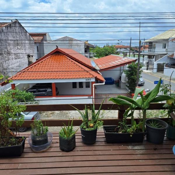 300 mts da praia, 100m2, quatro quartos climatizados