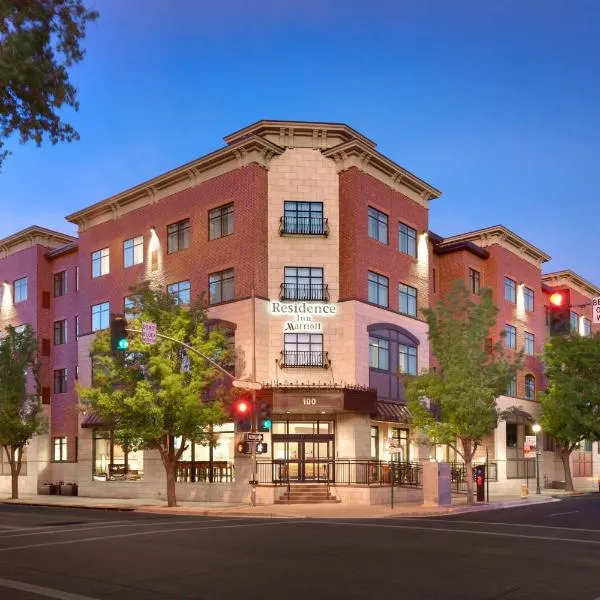 Residence Inn by Marriott Flagstaff, hotel v destinaci Flagstaff