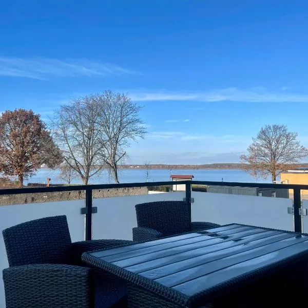 KoschenOase Wohnung mit Seeblick 4 Personen, hotel en Großkoschen