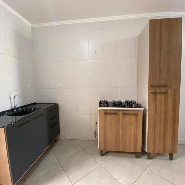 Sobrado de 2 Dormitórios em Torres - Foto 3