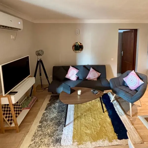 Cozy apartment with a relaxing terrace, 10 min from beaches and restaurants, hotel a Marigot