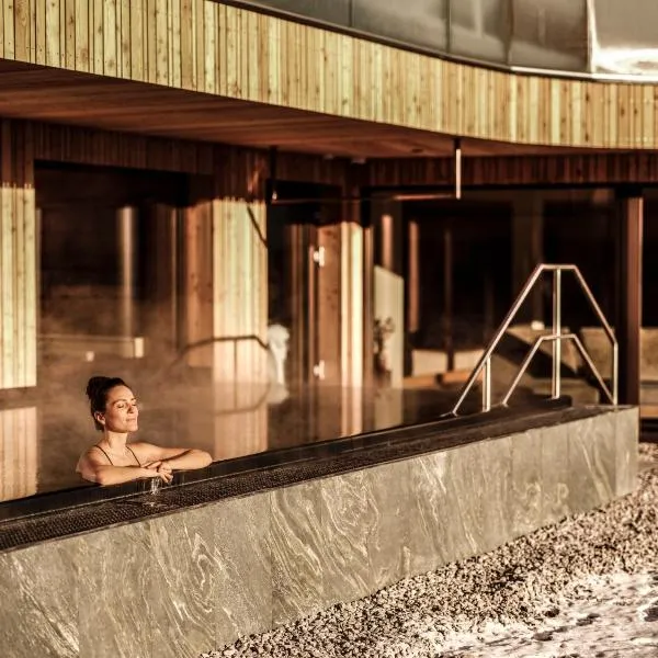 SPA & Naturhotel Outside – hotel w mieście Matrei in Osttirol