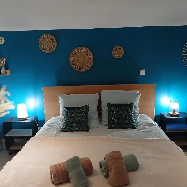 Le Cosy Cabarieu – hotel w mieście Saint-André-de-Cubzac