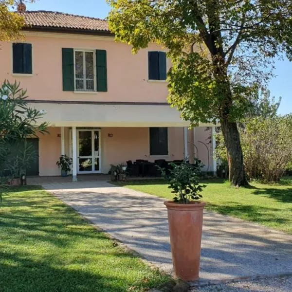 Locanda Corte Roveri, khách sạn ở Bologna