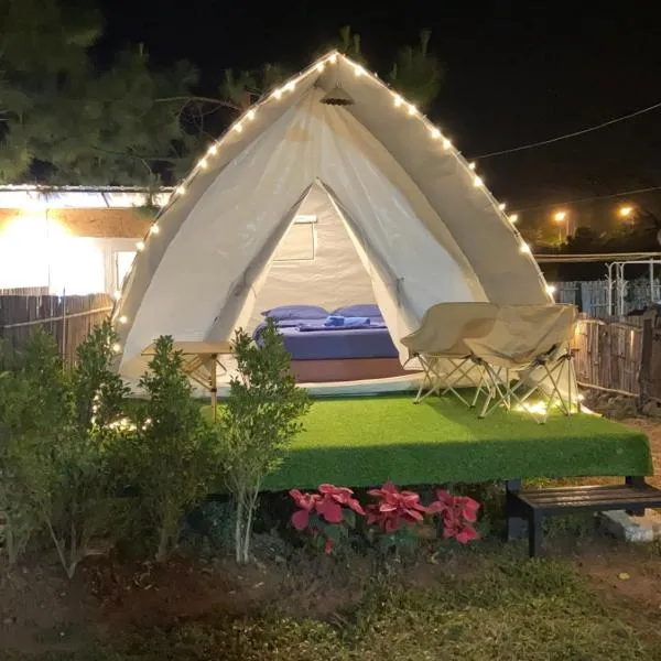 แคมป์ปิ้ง อิงว้า กระโจม, Hotel in Ban Huai Ti