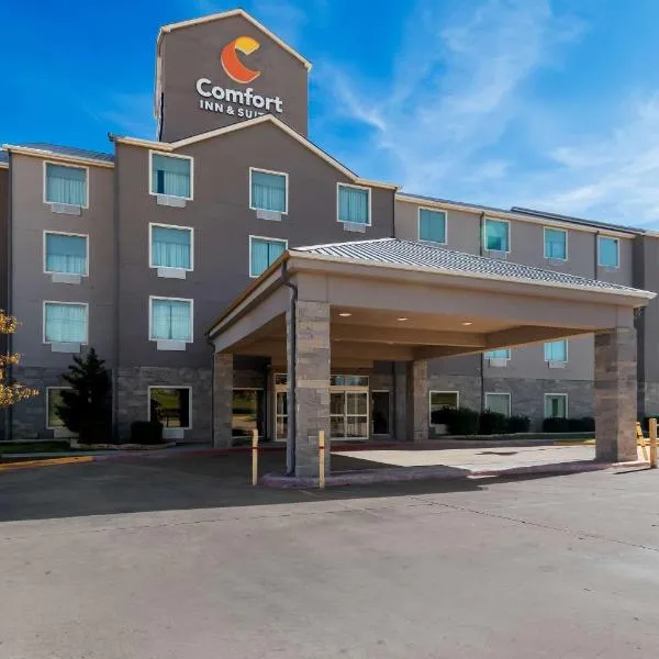 Comfort Inn & Suites, hotel v destinaci Elk City