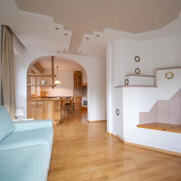 Italianway - Milano 20, hotel v Bormiu