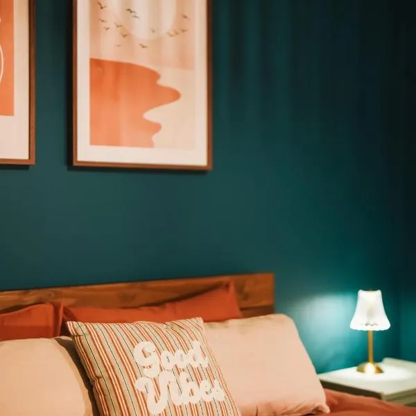 Pisana House - Appartement de charme tout confort – hotel w mieście Annemasse