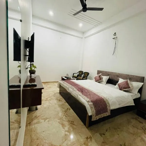 RAVINDRA GEETA Inn, hotel v destinaci Ayodhya