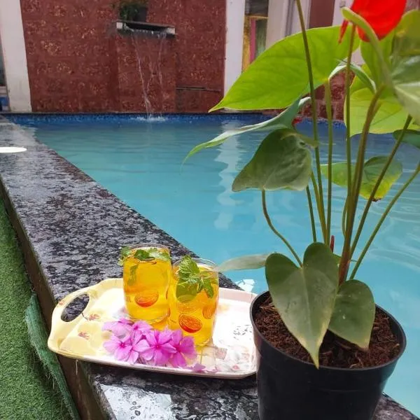 Hotel Queen Queen Sea, hotel di Calangute