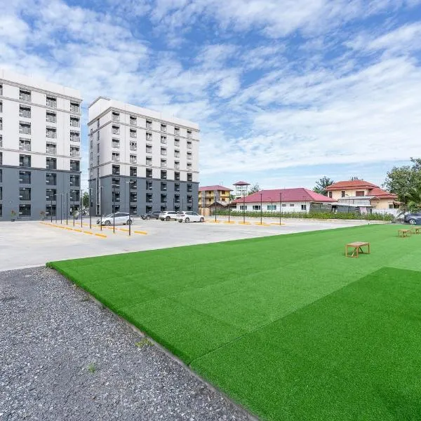 44 Residence and Resort, hotel a Khlong Luang