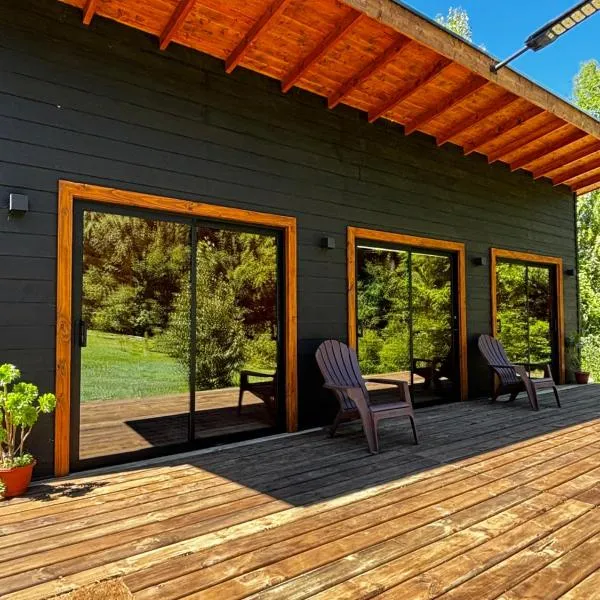Cabaña Oregon Pucura, hotel v destinaci Panguipulli