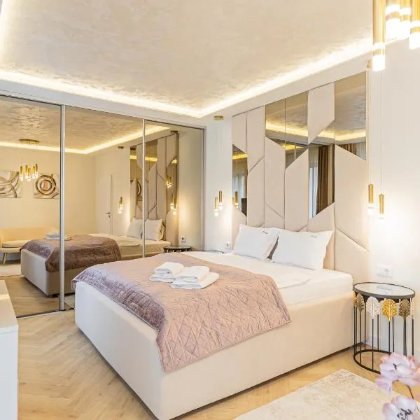COZY Aparthotel - Premium Suites and Studios, hotel in Braşov