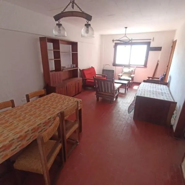 Departamento céntrico en Miramar, Hotel in Miramar