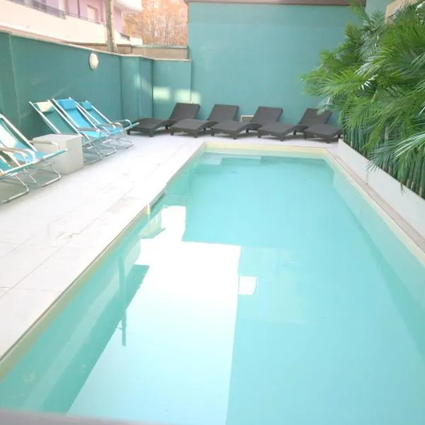 Residence Beach Paradise, hotel v Riminiju