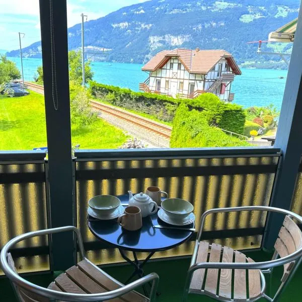 SwissHut Stunning Views Alps Lake - Studio Du Lac, ξενοδοχείο σε Därligen