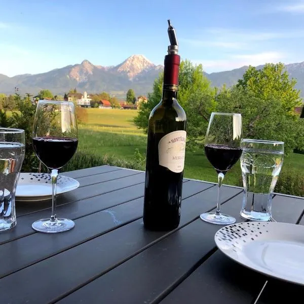 Urlaub-Am-Faaker-See-Am-Fusse-Der-Karawanken, hotel a Villach