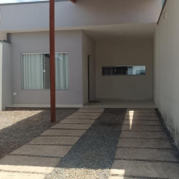 casa inteira em São Benedito de 3 quartos