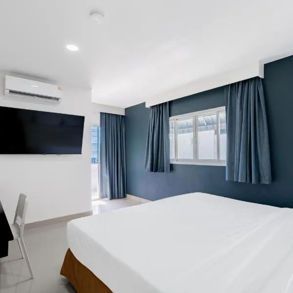 Terminal2 Hotel Phuket, hotel ve městě Phuket