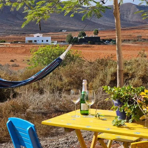 Land of Gavias, hotel v destinácii Tetir