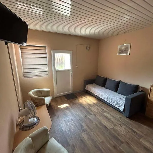 Boglárka Vendégház, hotel v destinaci Balatonboglár