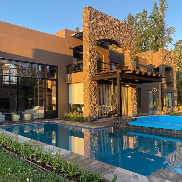 Casa Prana, hotel v destinaci Ciudad Lujan de Cuyo