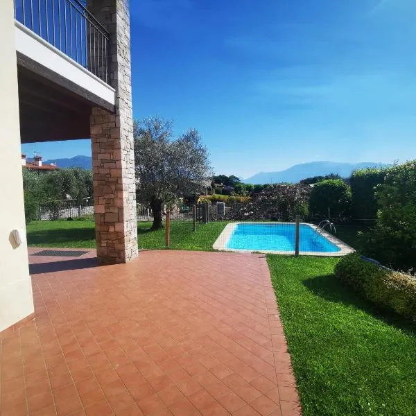 Villa Garda Relax, hotell i Manerba del Garda