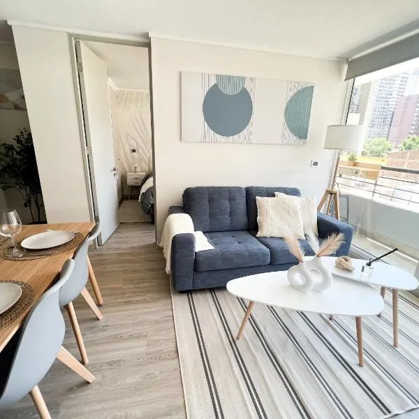 exclusive apartment with AC and parking, hotel in Santiago