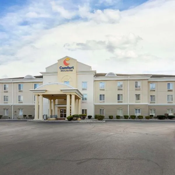 Comfort Inn & Suites Carneys Point, hotel v destinaci Carneys Point