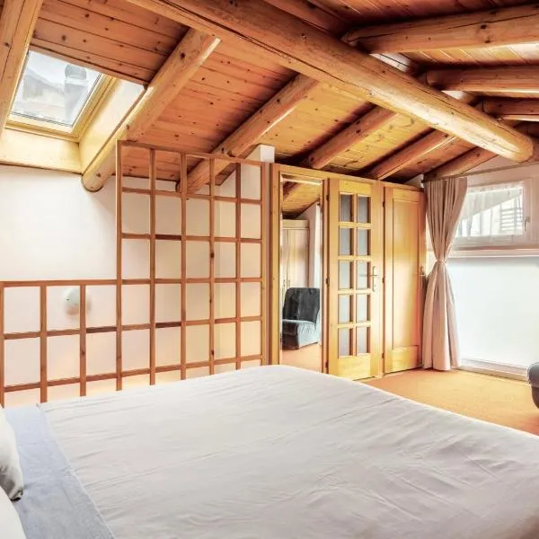 Casa al Vicolo [vicino al Lago di Garda], hotel v destinaci Cavedine