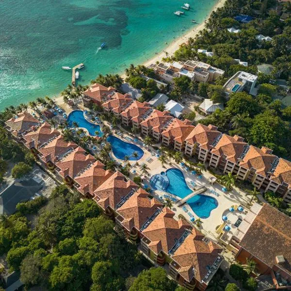 Infinity Bay Spa & Beach Resort, hotel v destinaci West Bay