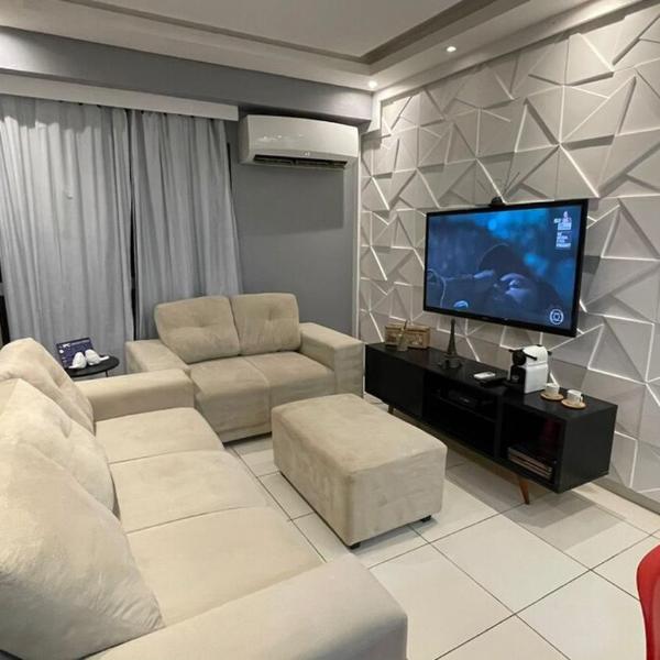 Apartamento moderno na orla de Ponta Verde