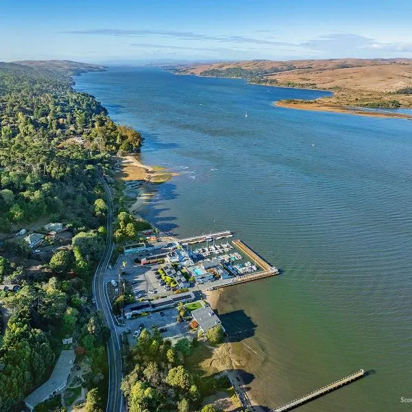 Tomales Bay Lodge and Marina Inc, hotel v destinaci Inverness