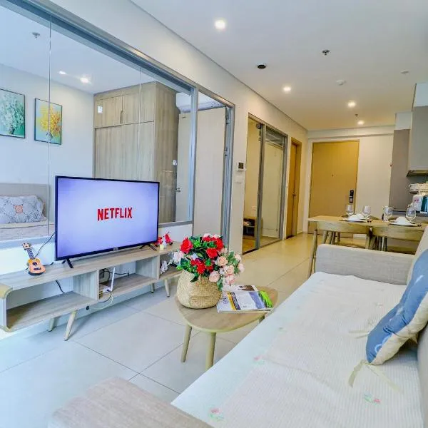 Mây's Home - The SÓNG Vung Tau, Rooftop Pool and BEACH-in-STEPS, hotel v destinaci Vũng Tàu