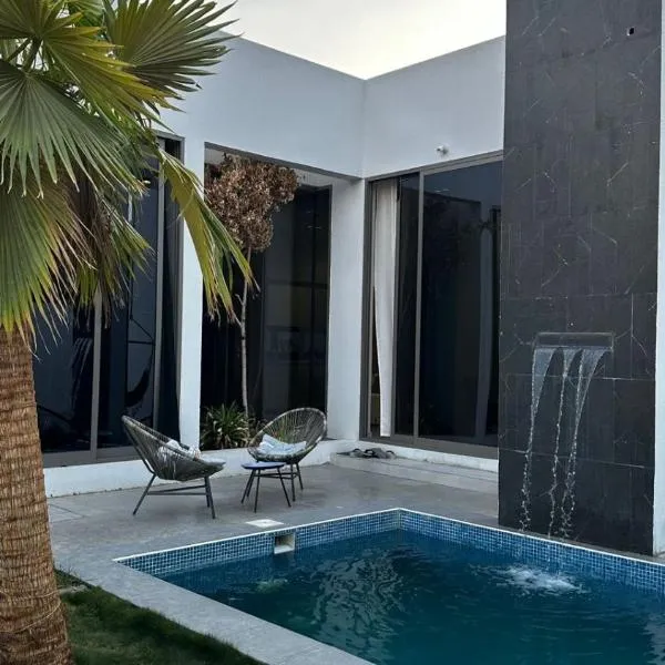 شاليهات بلاسيو, hotel v destinaci Ḩayl