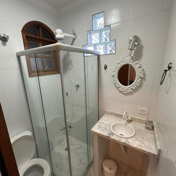 Casa no Centro de Bertioga com Piscina - Foto 3