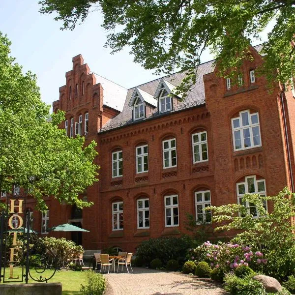 Hotel Altes Gymnasium, hotel v destinaci Husum