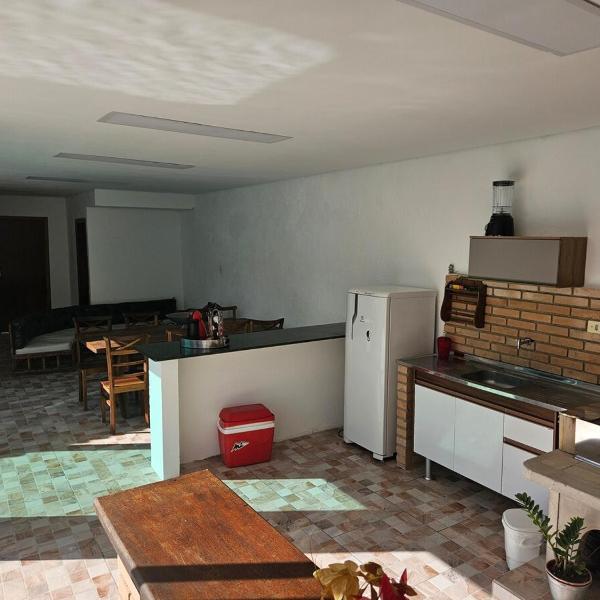 Linda casa em Guaiúba, Guarujá, 2 suites e piscina - Foto 2