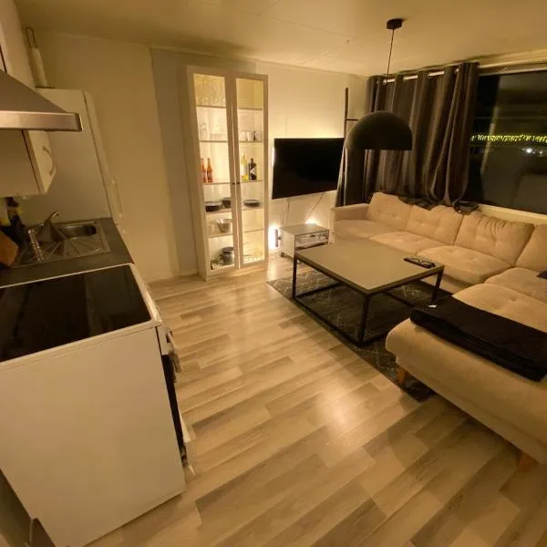 Cozy flat near Ishavskatedralen, hotel v destinaci Tromsø