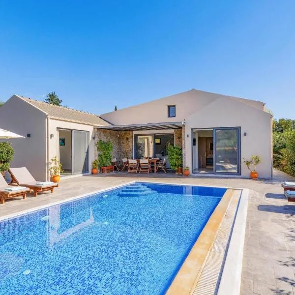 Villa Oras Corfu Anastasia by Villa Plus, hotel v mestu Dassia