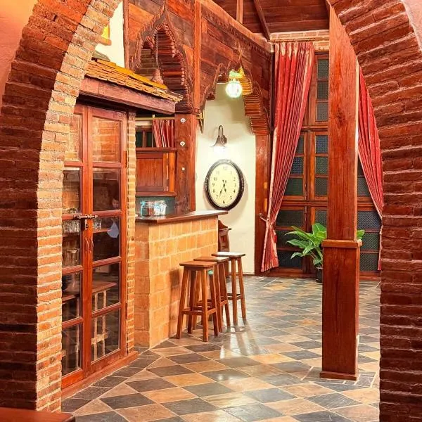 Villa Adlerhorst, hotel in Pai