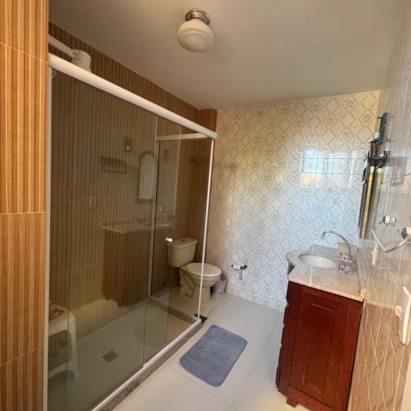 Quarto para até 5 pessoas em frente à praia - Foto 3