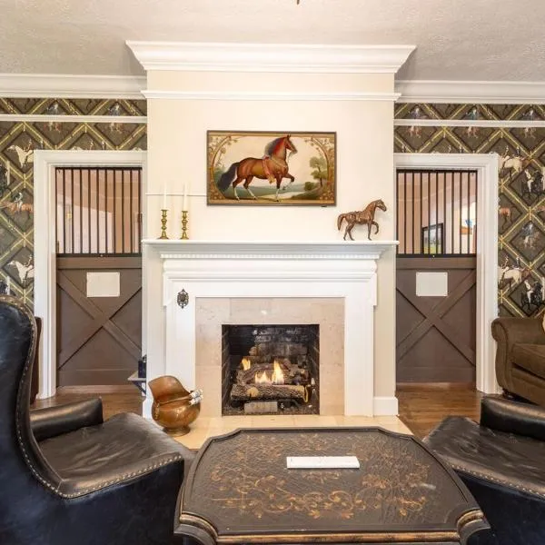 3 Kings, Hot Tub, Bourbon Trail, Horse Themed Stay, hotel in Harrodsburg