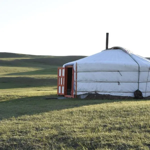 Nomad Equestrian Stable, hotel a Dzuunmod