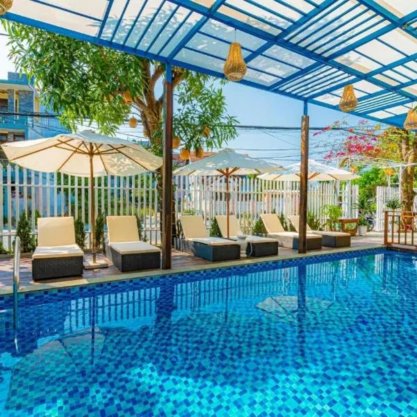 Hoi An Heart hostel Villa - Bespoke, hotel v destinaci Hoi An