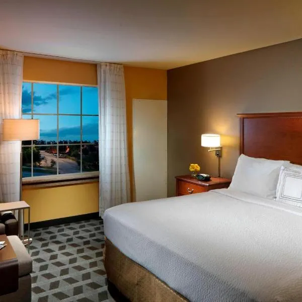 더 우드랜즈에 위치한 호텔 TownePlace Suites Houston North/Shenandoah