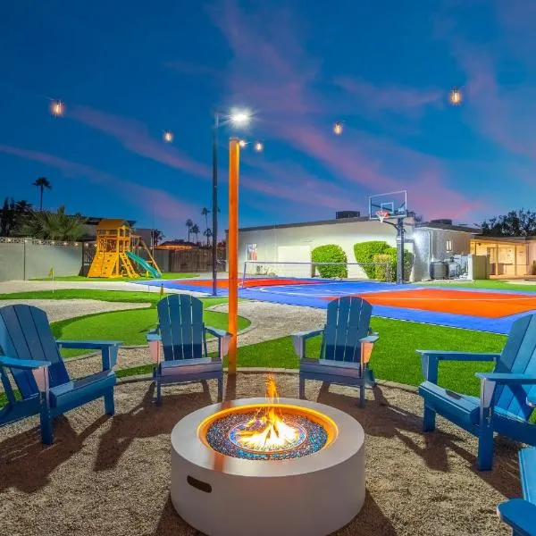 Rio Resort Kierland Pool Hot tub Mini Golf Fun