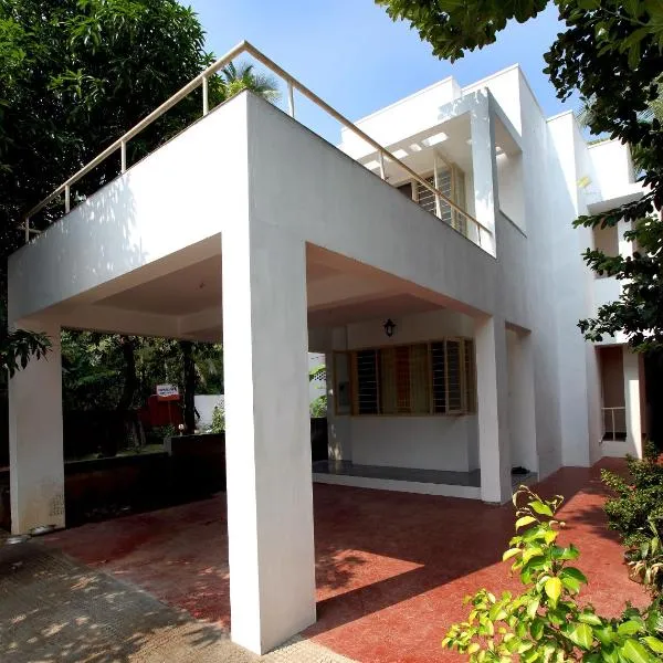 Little Paradise Homestay โรงแรมในโกวาลัม