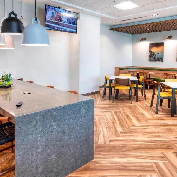 Fairfield Inn & Suites by Marriott Ottawa Airport, hotel v destinaci Ottawa