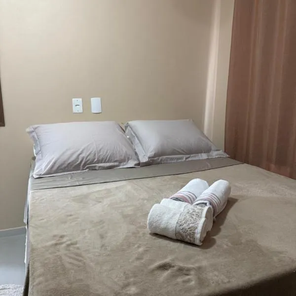 Suite 3- Praia bonita Hospedagem,agora com ar condicionado, hotel v destinaci São Francisco do Sul